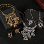 Luxury Retro Indian Jewelry Set Earring/Necklace Bijoux Wedding Jewelry Hangers Ethnic Carved Jhumka Earrings