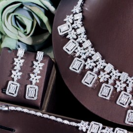 ThreeGraces 4pcs Luxury Shiny Cubic Zirconia African Dubai Bridal Wedding Prom Night Jewelry Set for Women Accessories TZ726