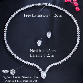 ThreeGraces Gorgeous Cubic Zirconia Bridal Wedding Banquet Jewelry Set for Women Chic Shiny CZ Necklace and Stud Earrings T0628