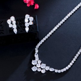 ThreeGraces Sparkling White Cubic Zirconia Cute Stud Earrings and Necklace Fashion Engagement Party Jewelry Set for Women TZ805