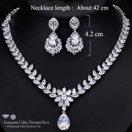 ThreeGraces Sparkly White Cubic Zirconia Bridal Wedding Party Jewelry Set for Women Fashion Earrings Necklace Accessory TZ787