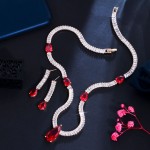 ThreeGraces-pendientes de gota de cristal para mujer, Circonia cúbica roja elegante, conjunto de collar para mujer, Color dorado, disfraz de graduación, joyería T0620
