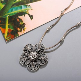Vintage Silver Color Flower Maxi Tibetan Jewelry Necklaces 2020 Boho Pendants Collares Womens Necklaces