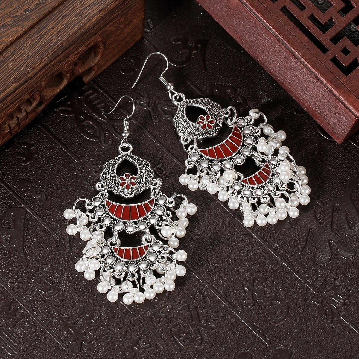 Classic-White-Dripping-Oil-Indian-Earring-Jewelry-For-Women-Pendient-Ethnic-Pearl-Tassel-Earring-Tib-1005004041327211-2