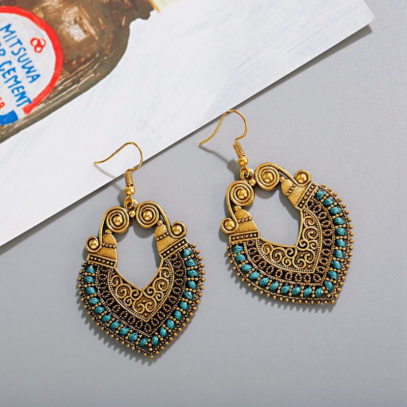 Ethnic-Carved-Gold-Color-Alloy-Earrings-Vintage-Heart-Shape-Geometry-Jhumka-Ladies-Earrings-Oorbelle-2255801081139997-4