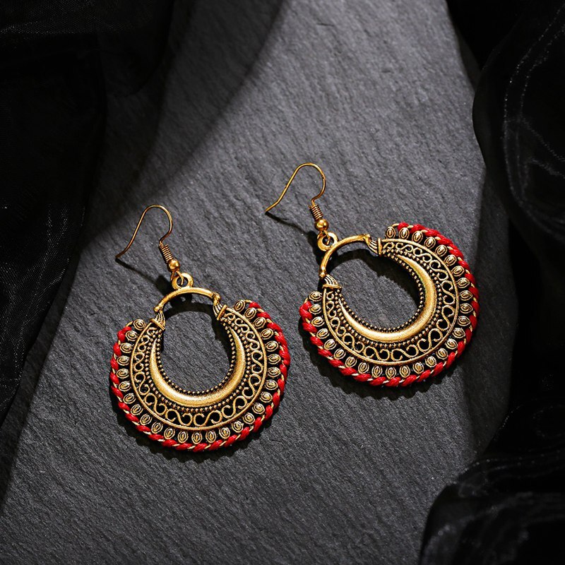 Ethnic-Carved-Gold-Color-Alloy-Earrings-Vintage-Heart-Shape-Geometry-Jhumka-Ladies-Earrings-Oorbelle-2255801081139997-6