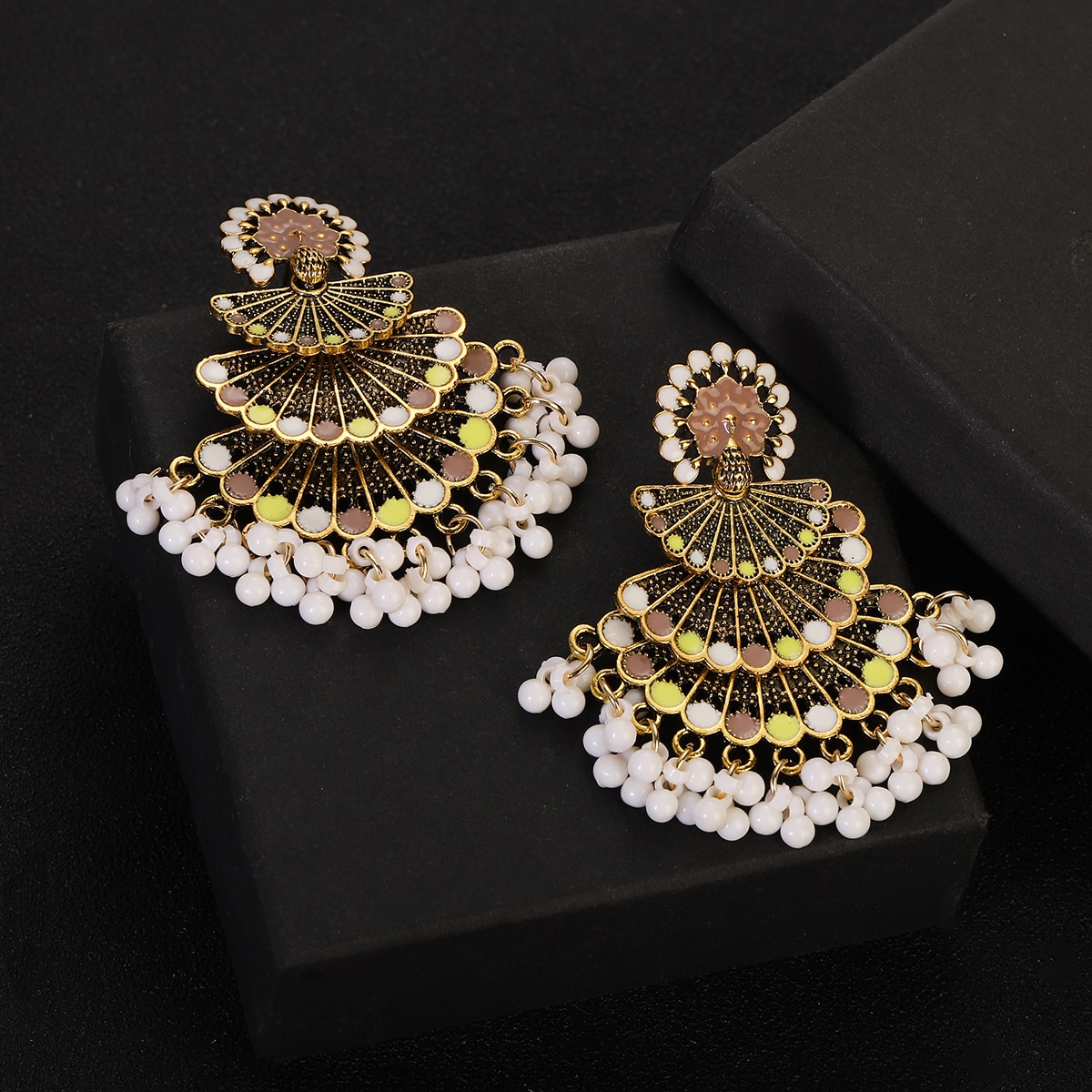 Indian-Jewellery-Red-White-Sector-Jhumka-Earrings-For-Women-Orecchini-Retro-Pearl-Beads-Tassel-Earri-1005004587102350-4