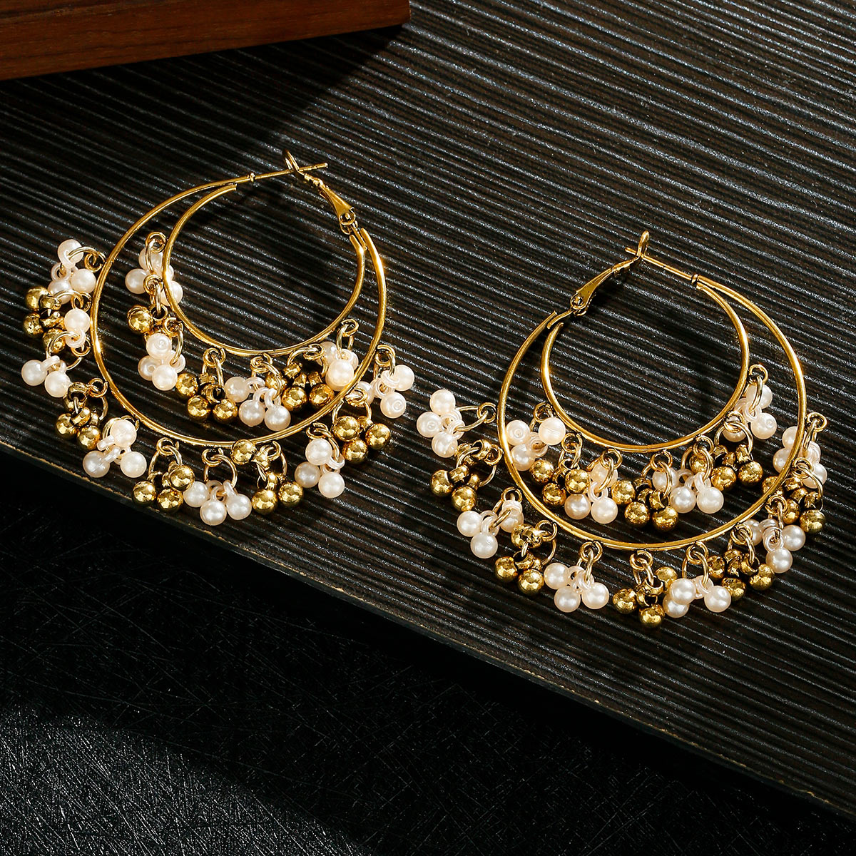 Classic-Retro-Gold-Color-Round-Alloy-Pearl-Beads-Tassel-Earrings-For-Women-Bohemia-Jhumka-Earrings-I-1005003527130772-2