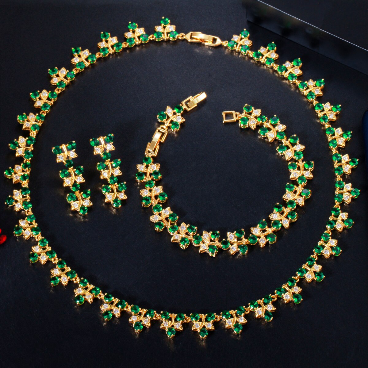 ThreeGraces-3pcs-Fashion-Green-Cubic-Zirconia-Gold-Color-Leaf-Shape-Earrings-Necklace-Bracelet-Party-1005001598621831-4