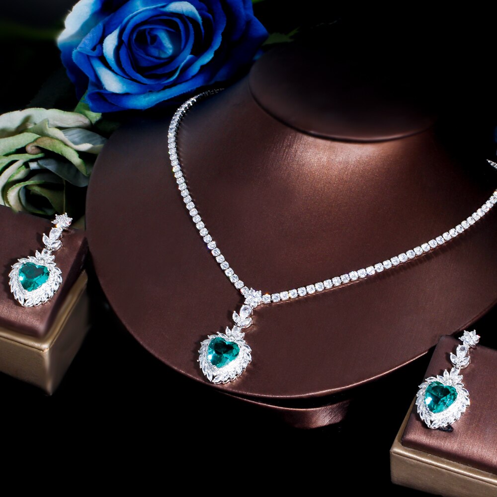 ThreeGraces-Exquisite-Light-Green-Cubic-Zirconia-Stone-Big-Love-Heart-Earrings-Necklace-Wedding-Prom-1005004557970020-7