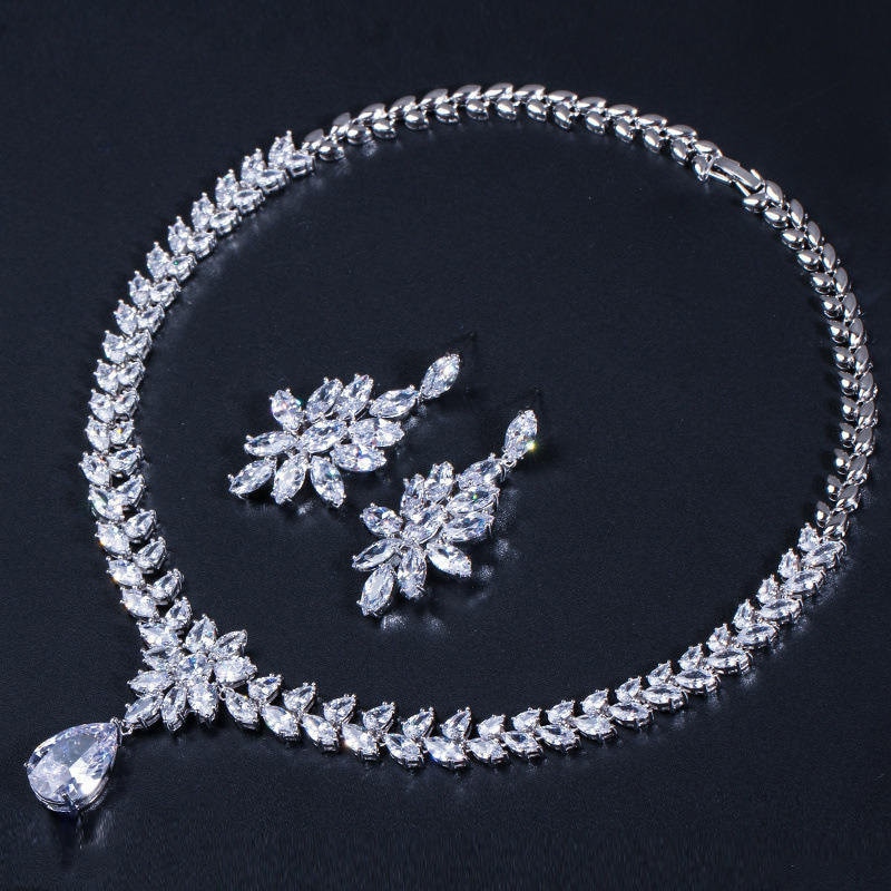 ThreeGraces-Luxury-Cubic-Zircon-White-Gold-Color-Big-Flower-Drop-Earrings-Necklace-Wedding-Bridal-Je-32993896754-4
