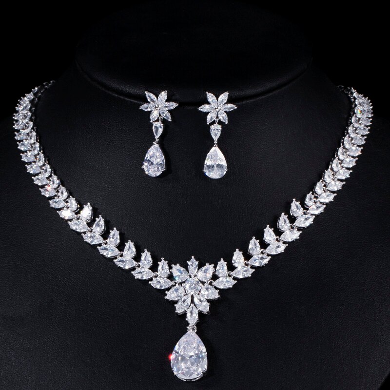 ThreeGraces-Sparkly-White-Cubic-Zirconia-Big-Water-Drop-Earrings-and-Necklace-Bridal-Wedding-Banquet-1005004860905745-5