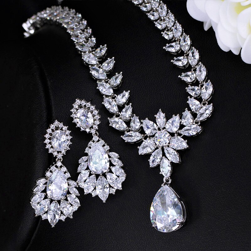ThreeGraces-Sparkly-White-Cubic-Zirconia-Bridal-Wedding-Party-Jewelry-Set-for-Women-Fashion-Earrings-1005004881498136-7