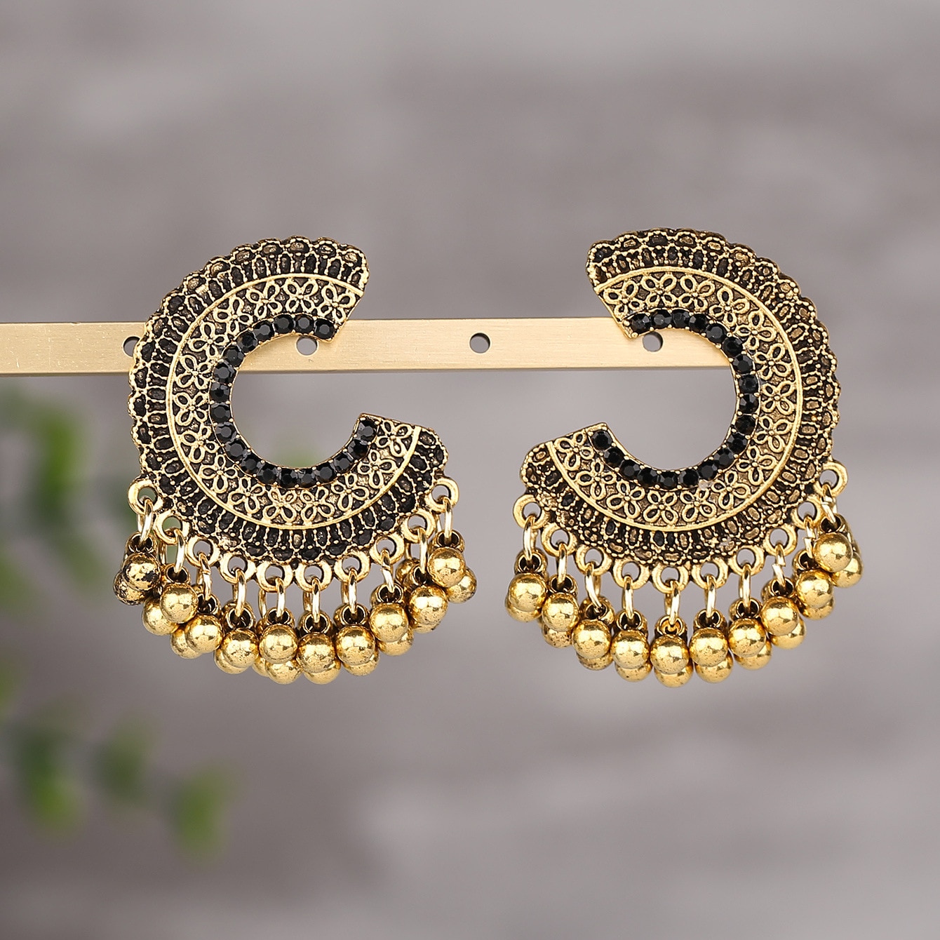 Vintage-C-Shape-Indian-Earrings-Boho-Gold-Color-Alloy-Bollywood-Oxidized-Earrings-For-Women-Ethnic-Z-1005003739518691-5