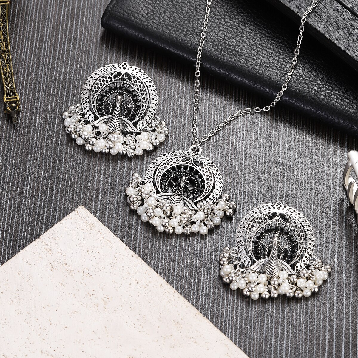 Vintage-Silver-Color-Jewelry-Sets-for-Women-Accessories-Ethnic-Geometric-Peacock-Crystal-Pendant-Nec-1005004941302824-4
